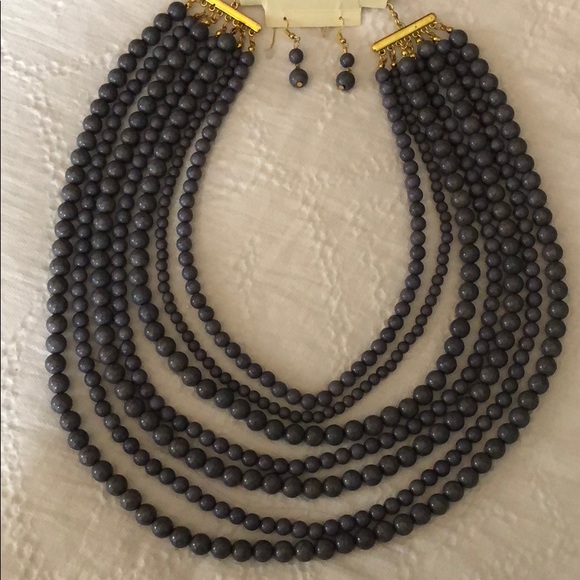 CHARCOAL Bead Strand Necklace & Earrings set - Picture 4 of 9